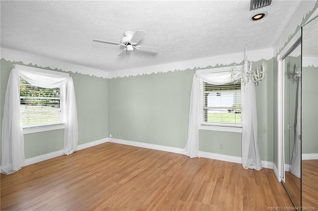 12851 SE Circle Drive