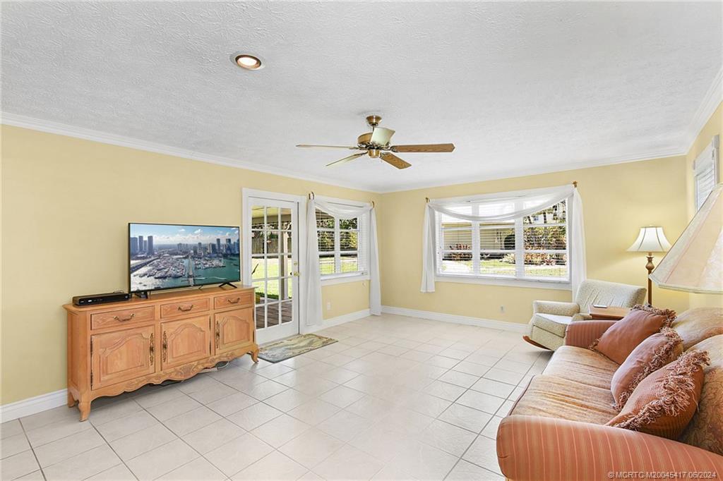 12851 SE Circle Drive