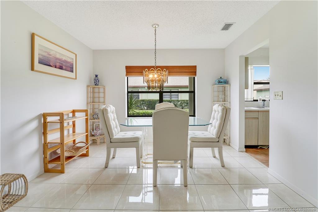 1738 W Sanderling Lane 4