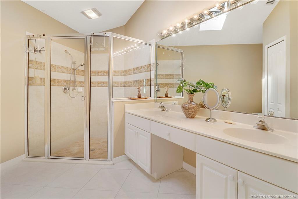 4228 SW Mallard Creek Trail