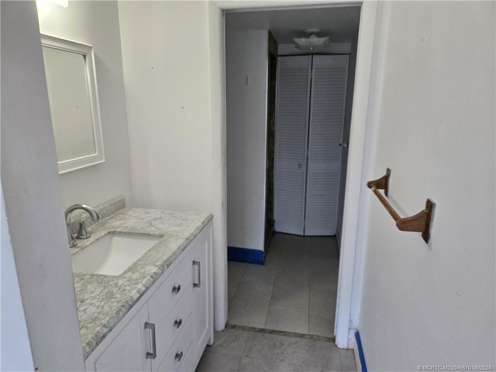 7370 S Ocean Drive 114