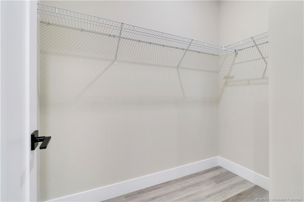 1113 NE Orange Avenue