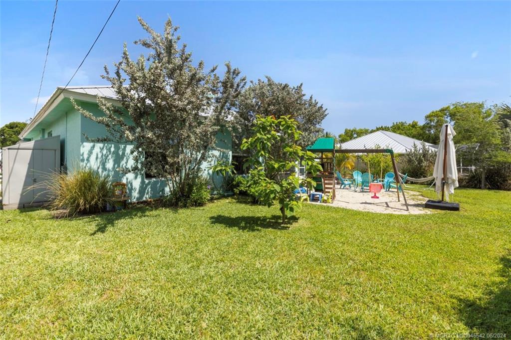 1656 SE Dome Circle