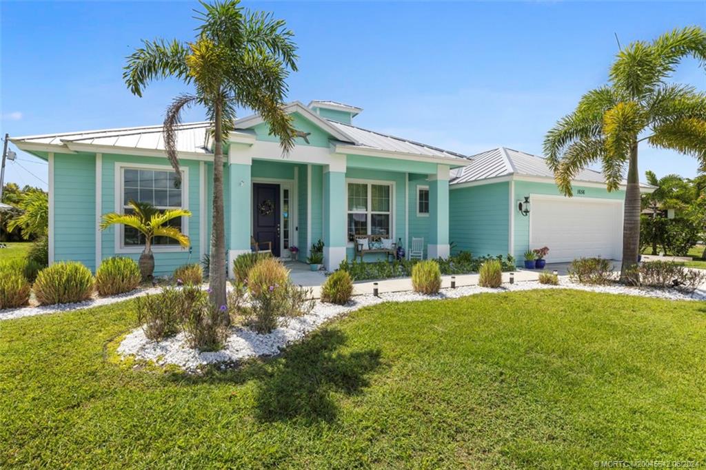 1656 SE Dome Circle