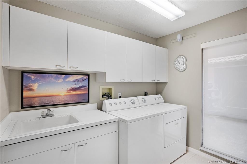 3862 SW Bimini Circle N