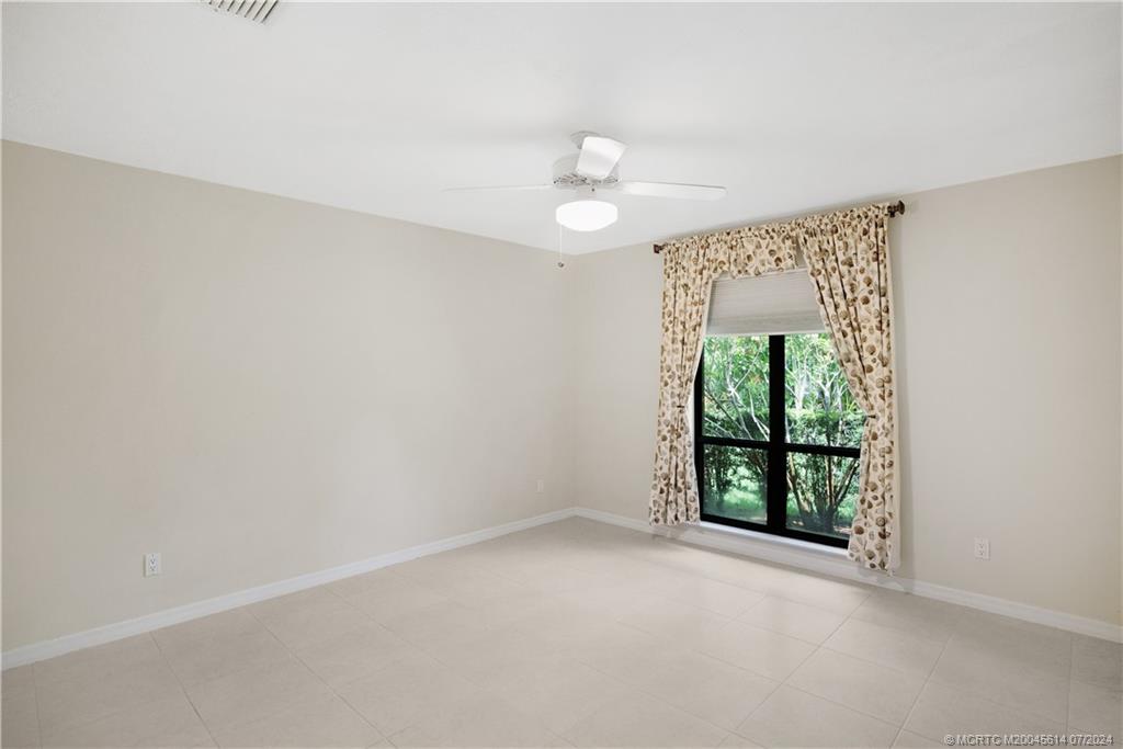 3862 SW Bimini Circle N