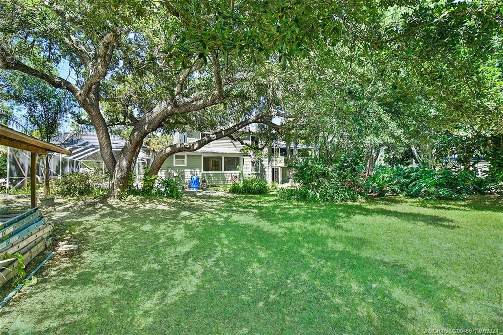 5513 Spruce Drive