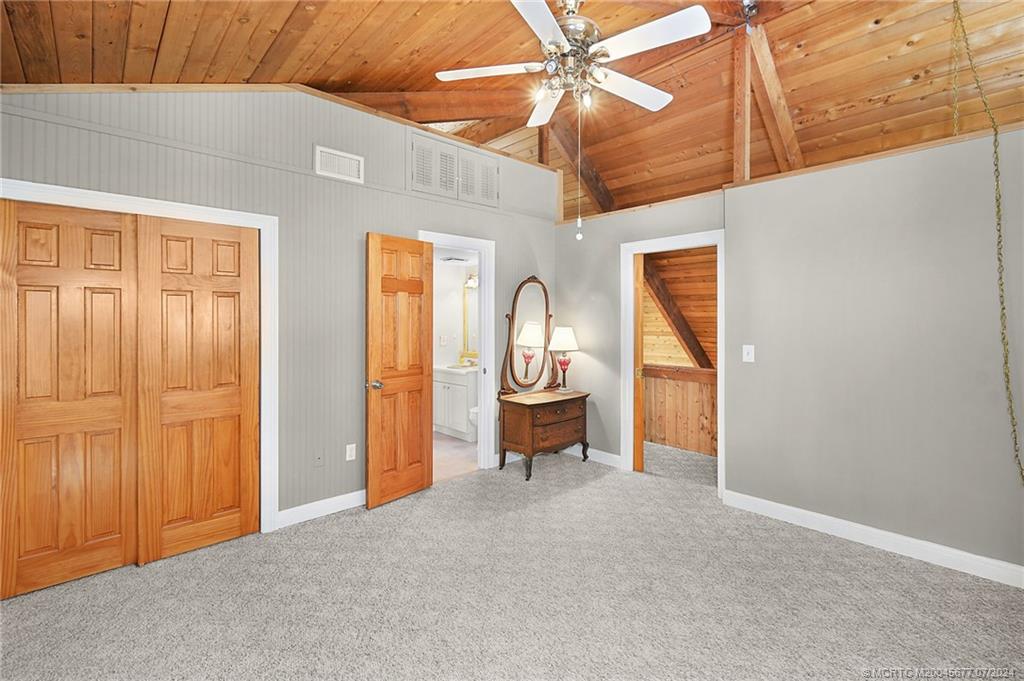 5513 Spruce Drive