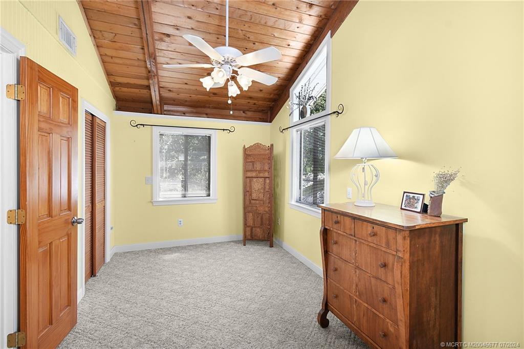 5513 Spruce Drive