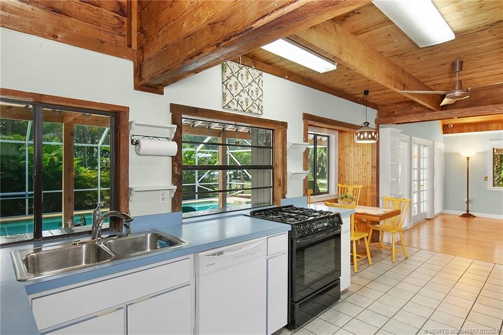 5513 Spruce Drive