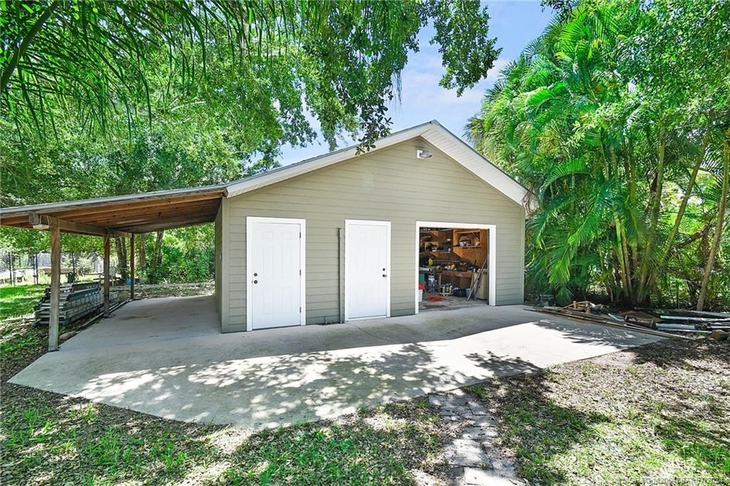 5513 Spruce Drive