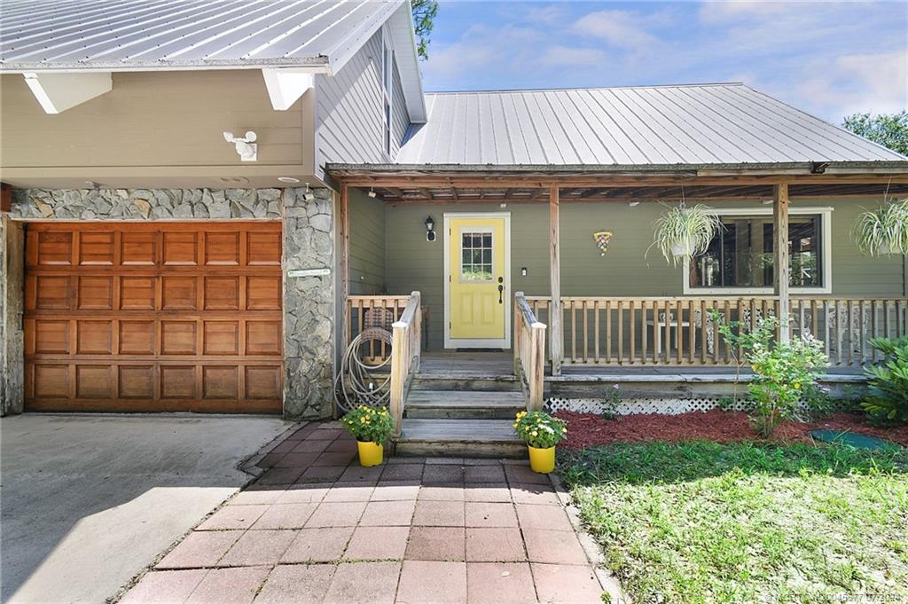 5513 Spruce Drive