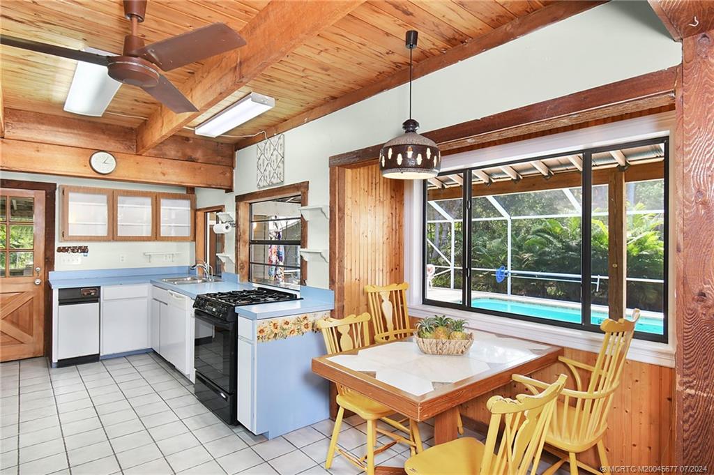 5513 Spruce Drive