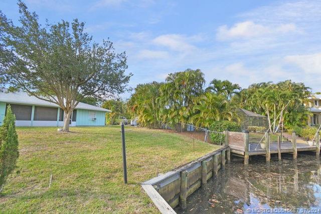 3152 SW Lake Terrace