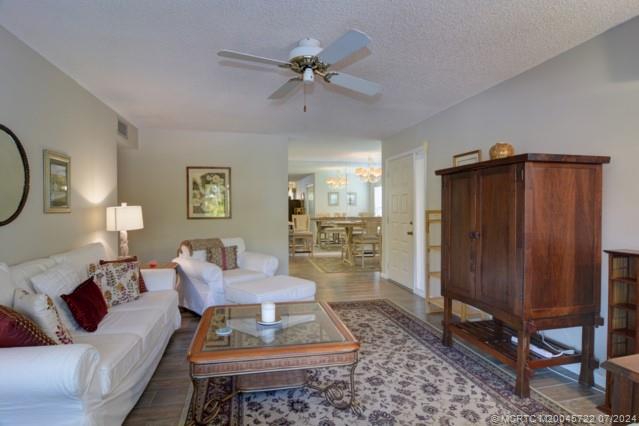 950 S Kanner Highway 803