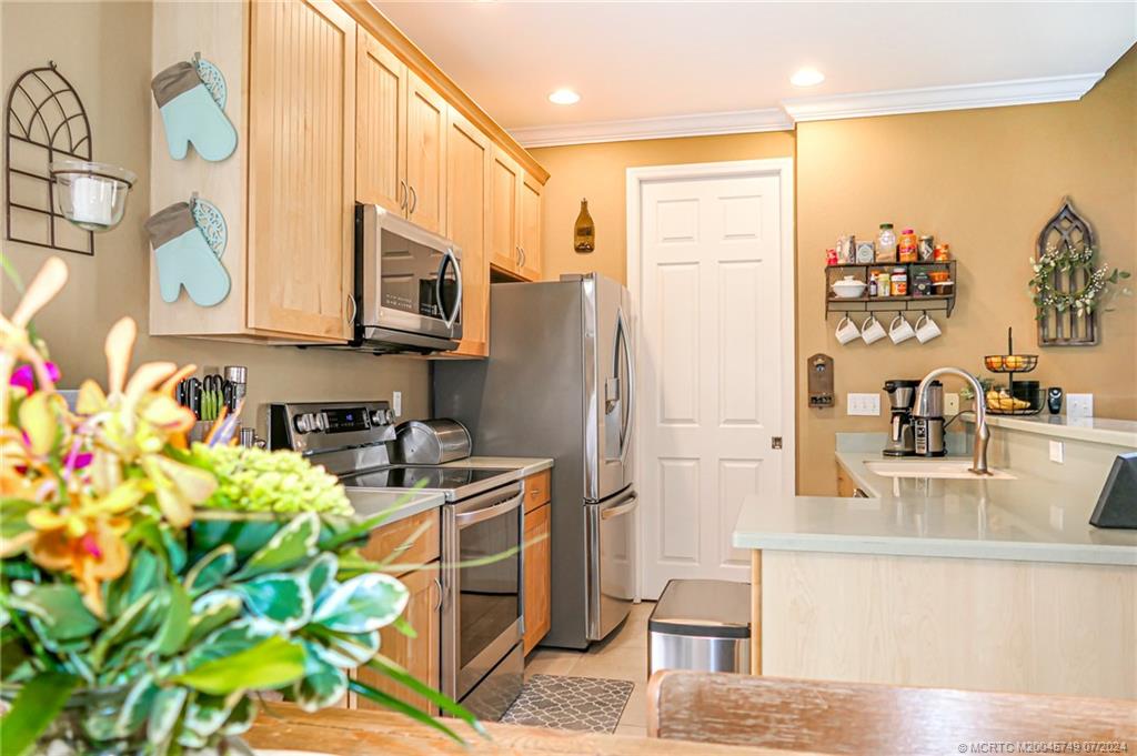 2367 SE Ruskin Drive