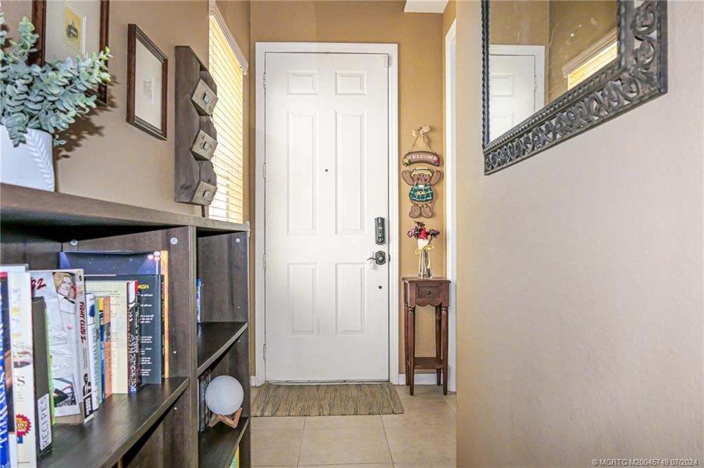 2367 SE Ruskin Drive