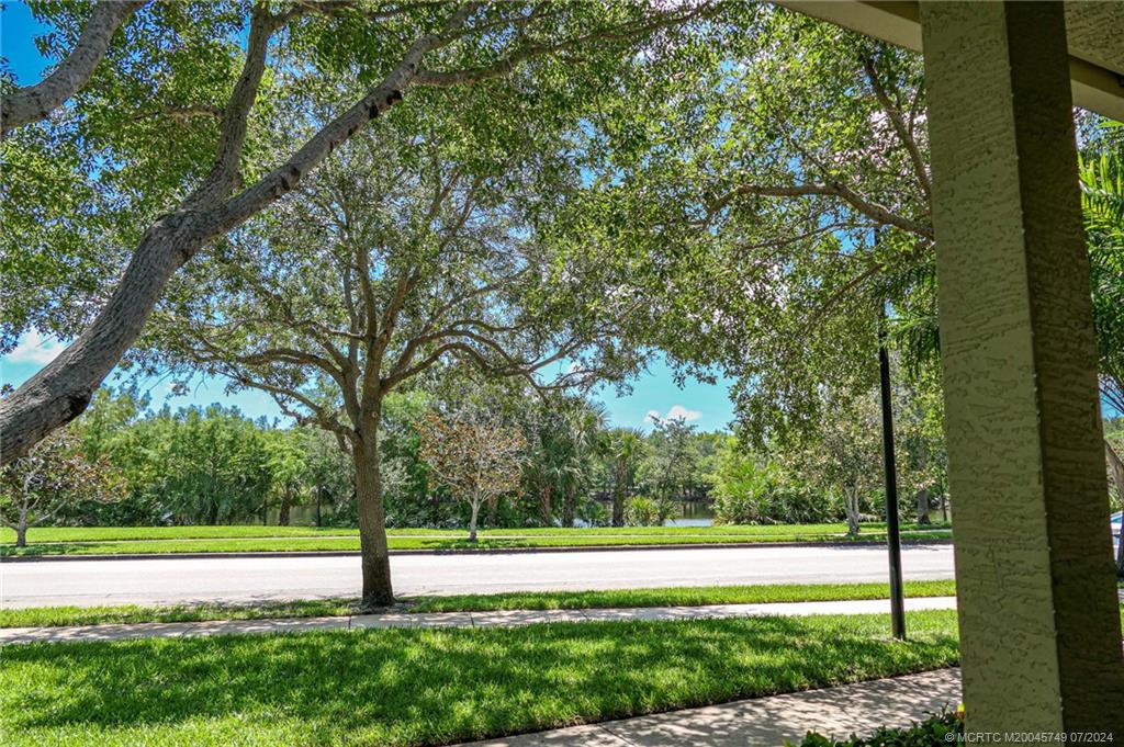 2367 SE Ruskin Drive