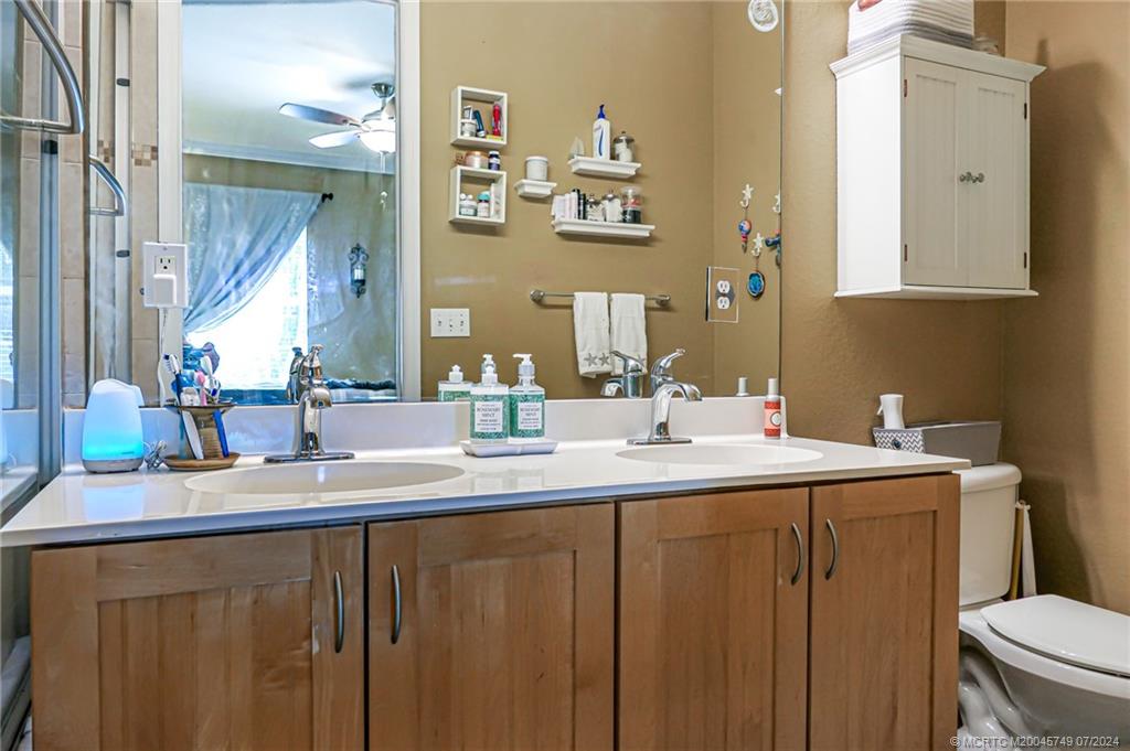 2367 SE Ruskin Drive