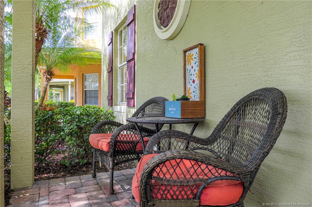 2367 SE Ruskin Drive