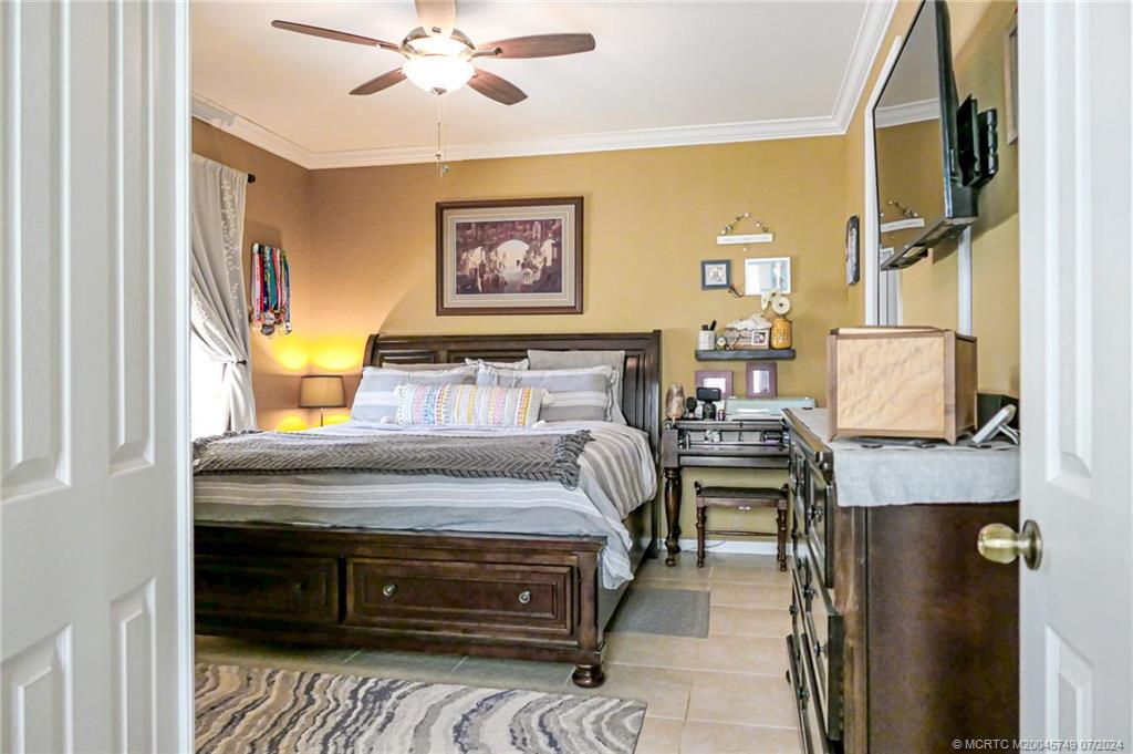 2367 SE Ruskin Drive