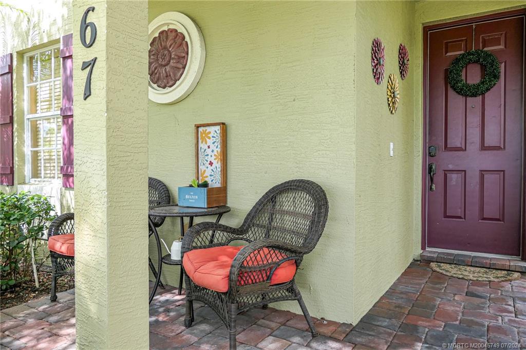 2367 SE Ruskin Drive