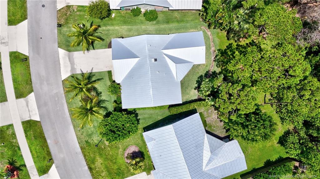 4142 SE Peppertree Street