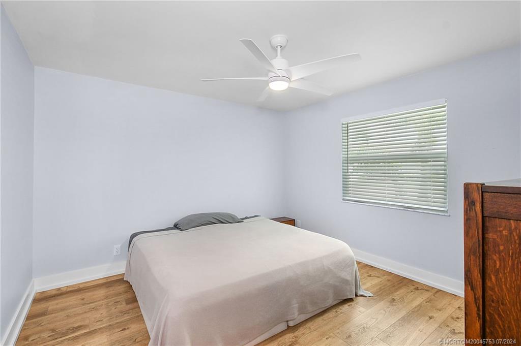 4142 SE Peppertree Street