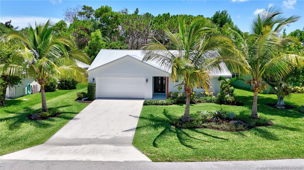 4142 SE Peppertree Street