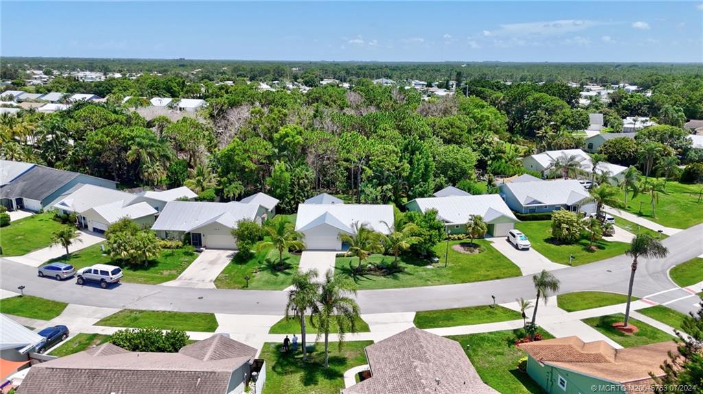 4142 SE Peppertree Street