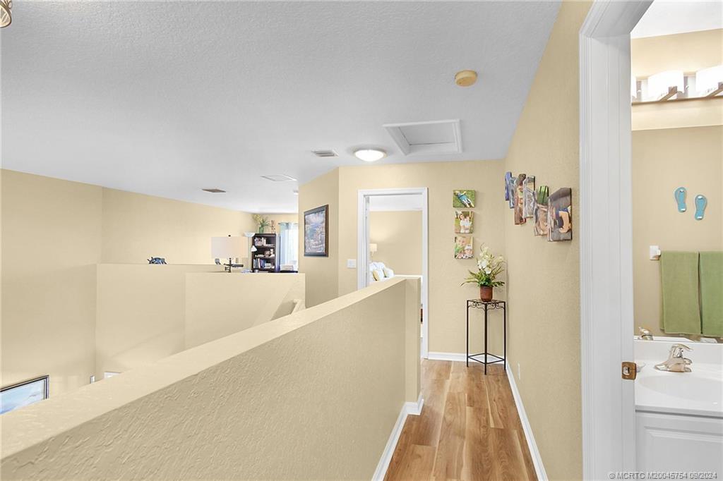 4466 SE Graham Drive