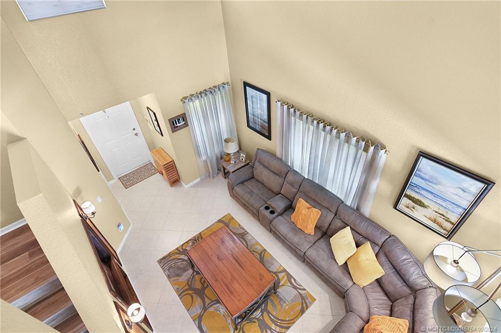 4466 SE Graham Drive