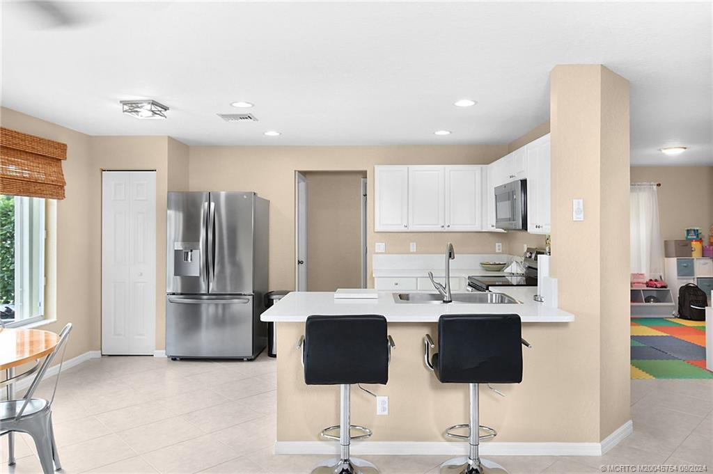 4466 SE Graham Drive