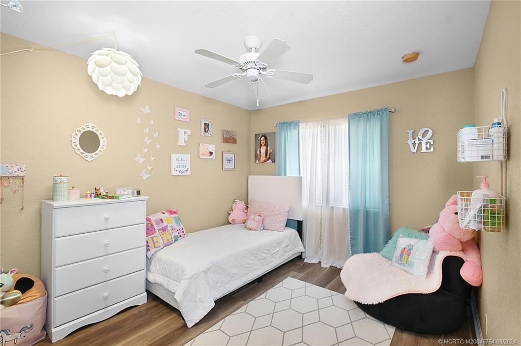 4466 SE Graham Drive