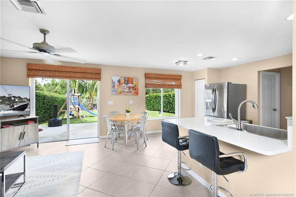 4466 SE Graham Drive