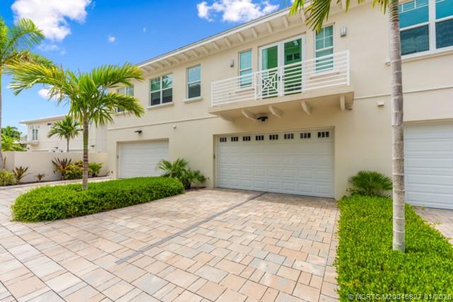 53 SE Seminole Street 2B