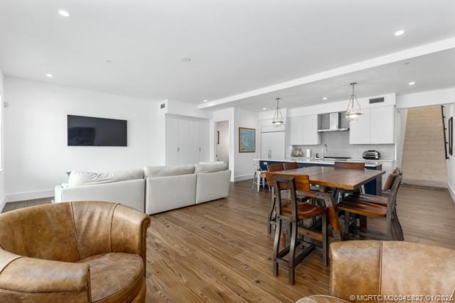 53 SE Seminole Street 2B