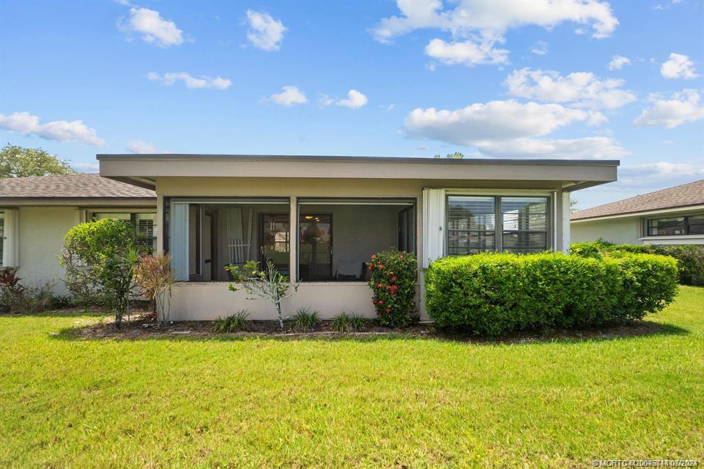 5269 SE Sea Island Way