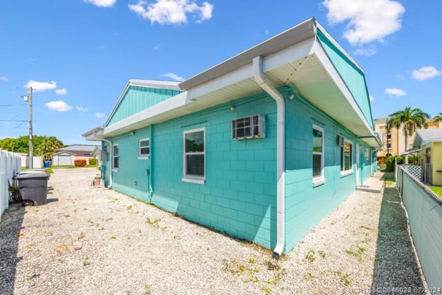 1205 Seaway Drive