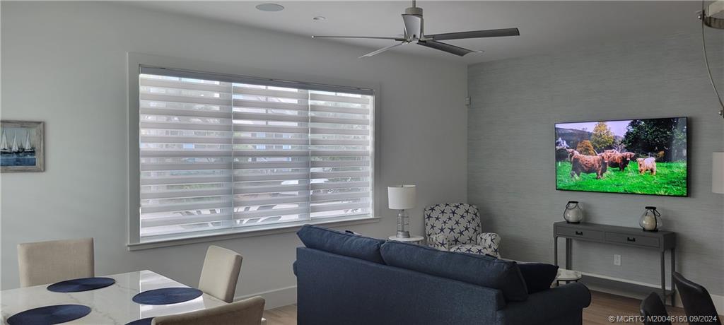 53 SE Seminole Street C