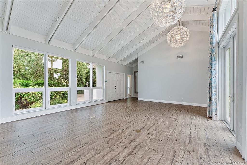 23 N Ridgeview Road