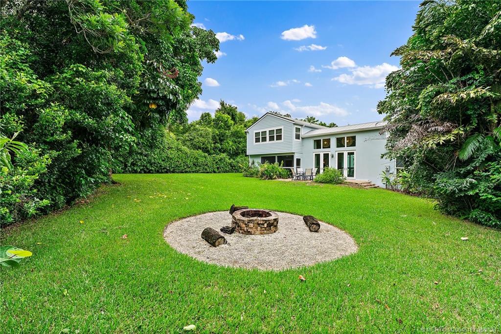 23 N Ridgeview Road