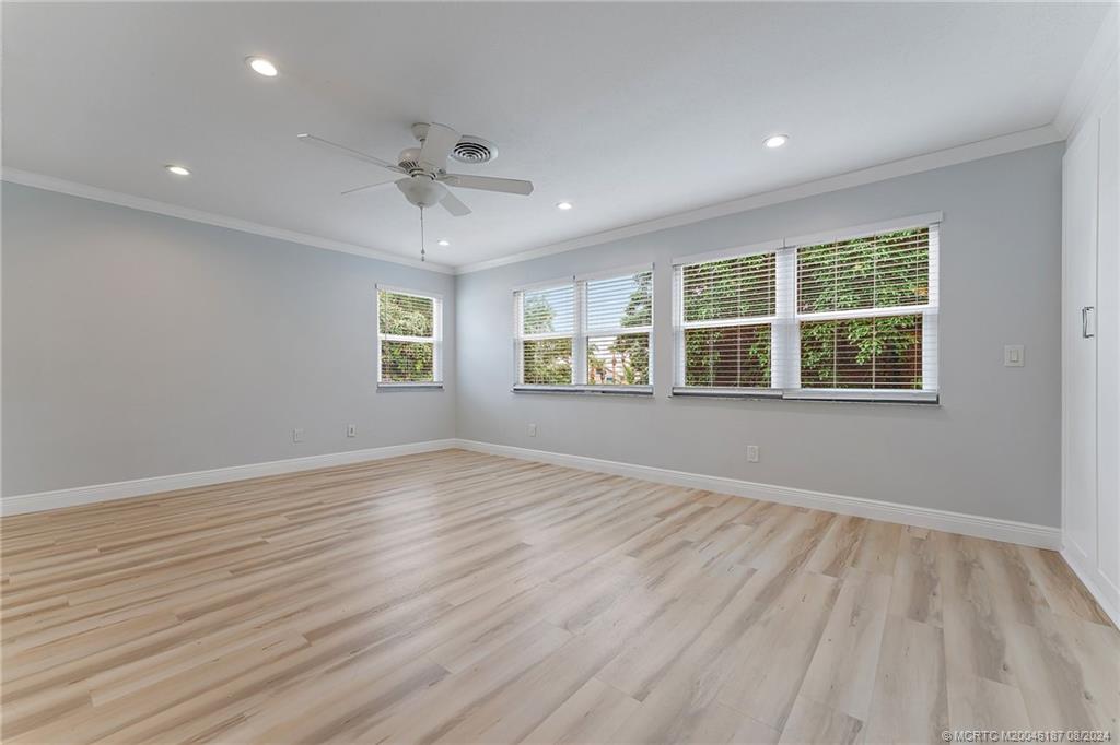 23 N Ridgeview Road