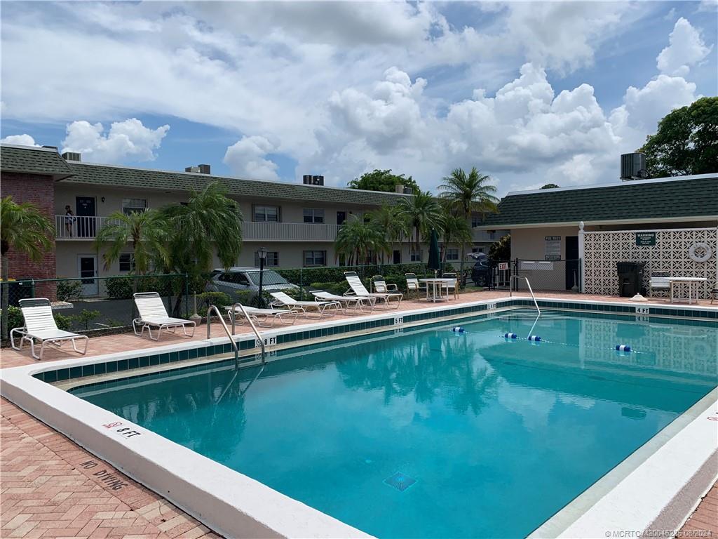 1900 S Kanner Highway 8-102