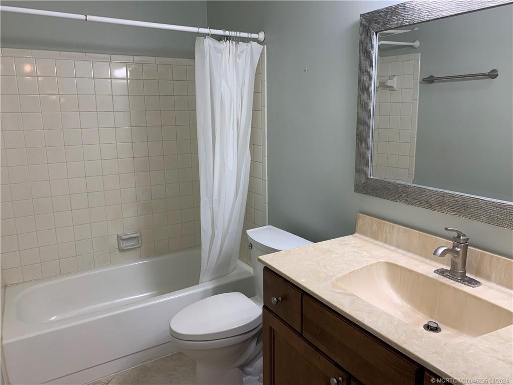 1900 S Kanner Highway 8-102