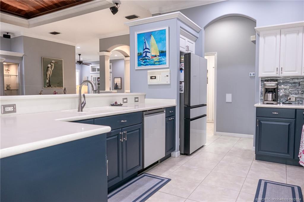 5427 SE Acadia Terrace