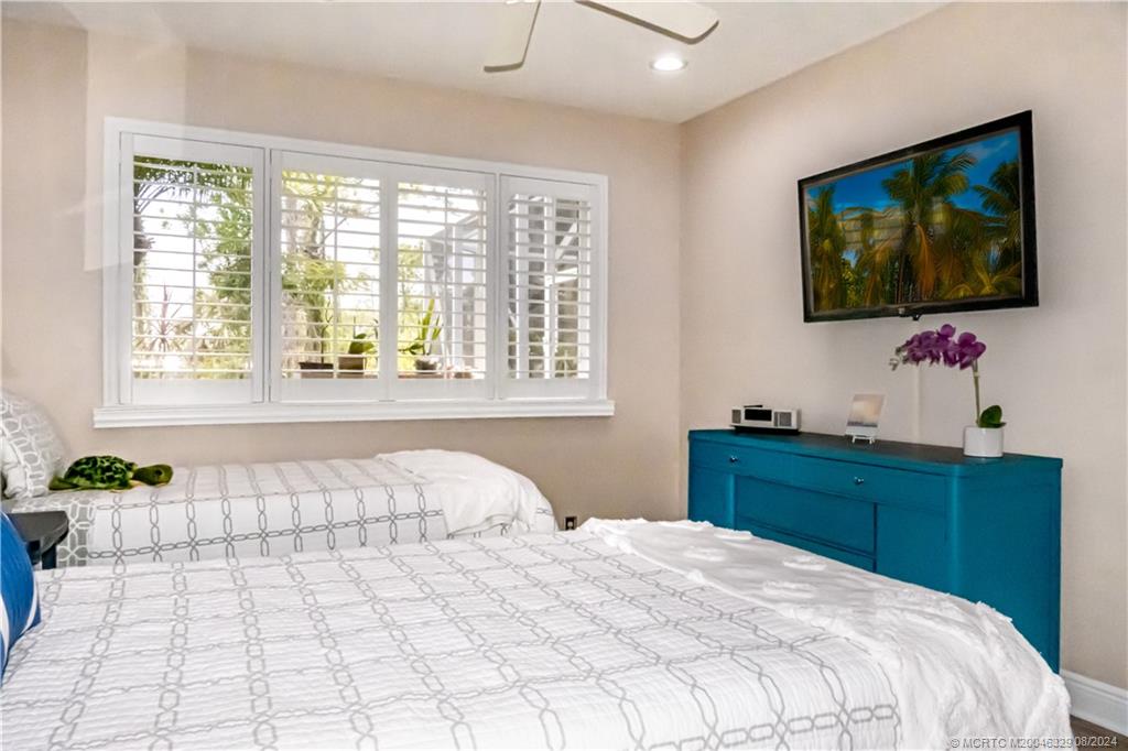 5427 SE Acadia Terrace