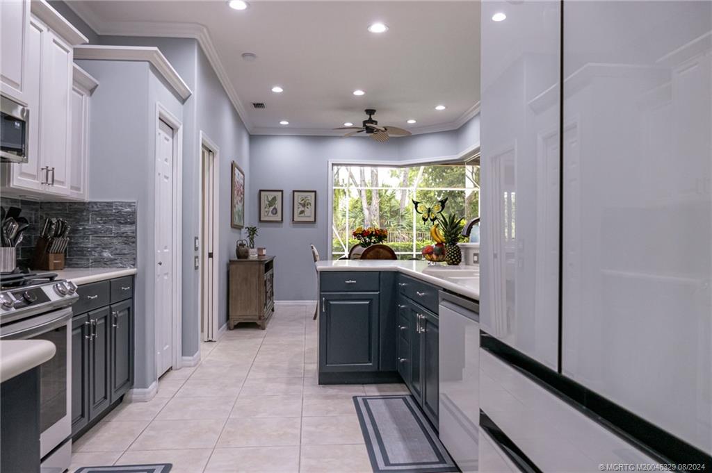 5427 SE Acadia Terrace