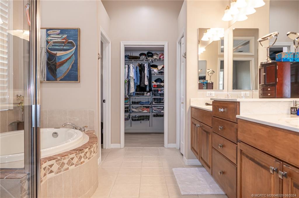 5427 SE Acadia Terrace