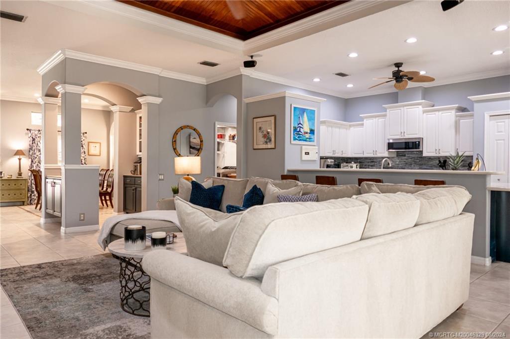 5427 SE Acadia Terrace